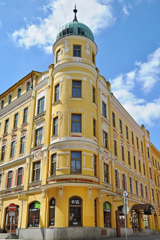 Grandhotel Garni Jihlava Exteriör bild